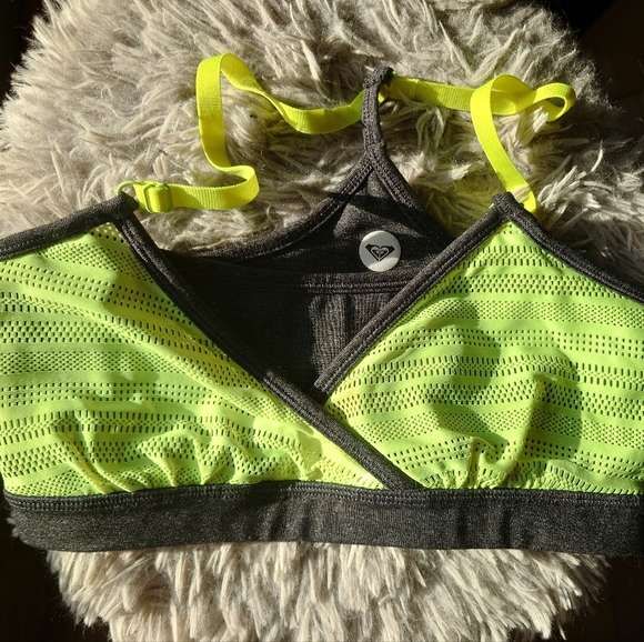 2 Roxy Sports Bras XS junior/XXS purple and yellow NWT - Picture 6 of 9